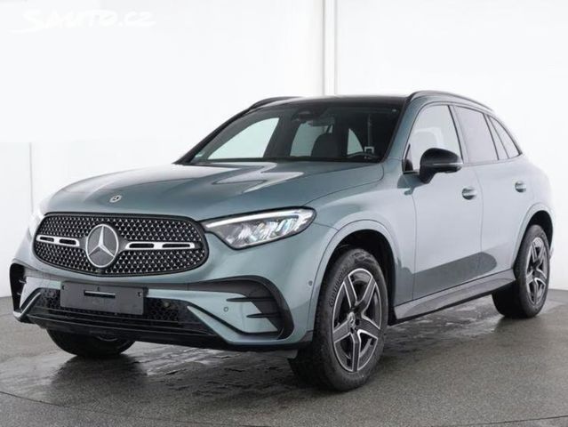 Mercedes GLC